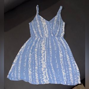 Tresics dress medium